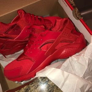 Worn once Nike Huaraches